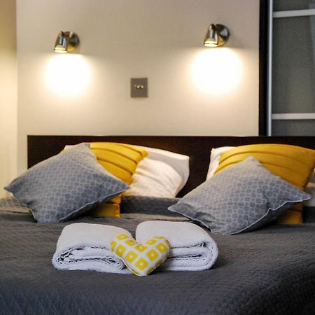 Aparthotel Kadetus 克拉科夫 外观 照片