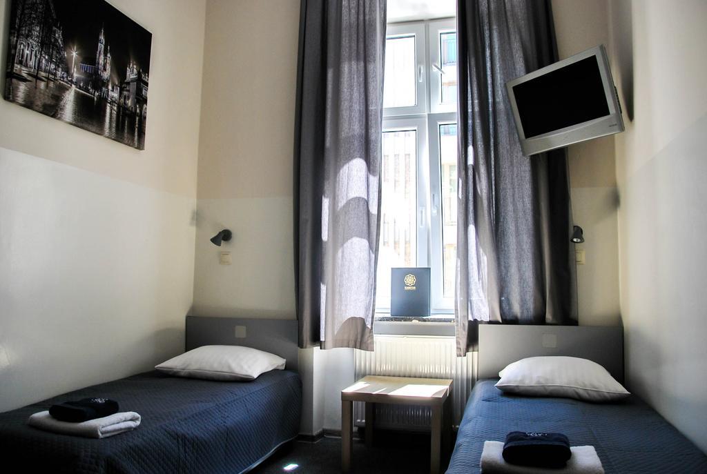 Aparthotel Kadetus 克拉科夫 外观 照片